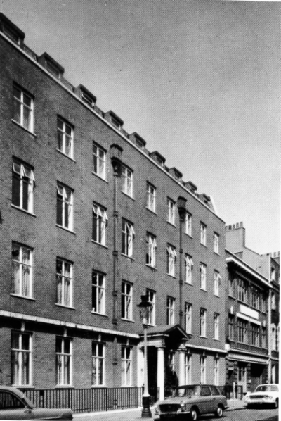 72-74 Dean Street 1964 - Royalty House.jpg     . Click on the picture to enlarge